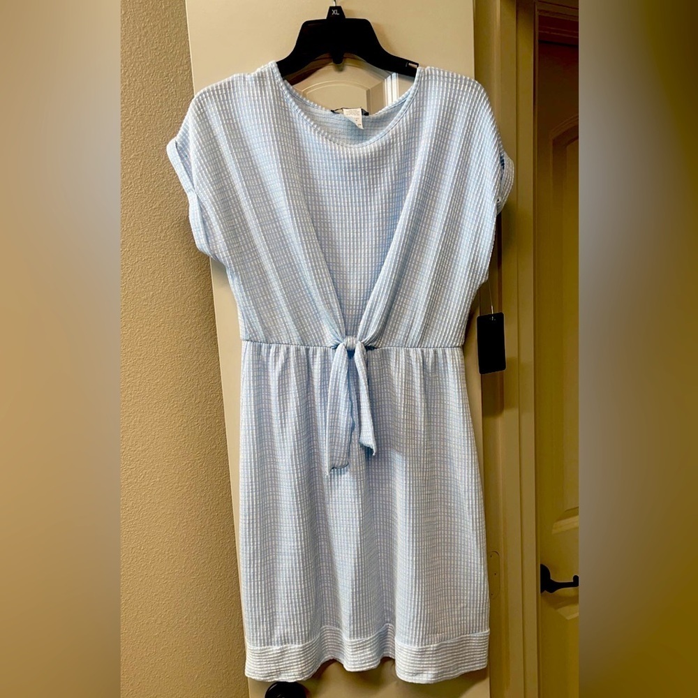 Blue front tie dress NWT size Medium